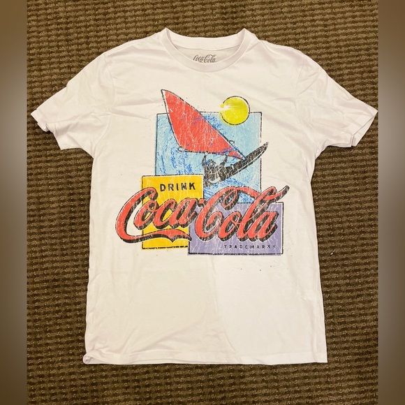 Coca Cola T Shirt - Picture 2 of 2